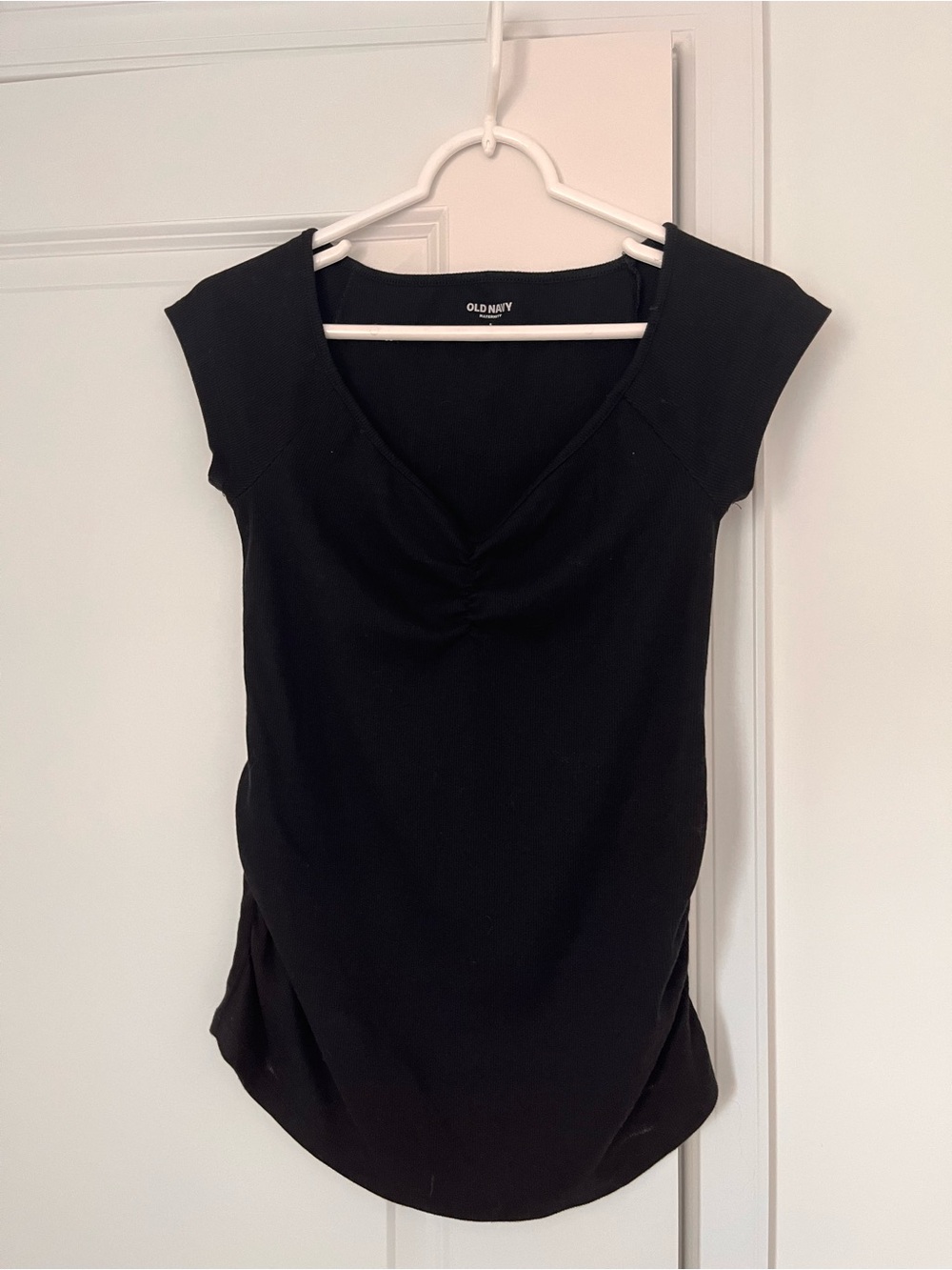 Old Navy Black Maternity Short Sleeve Top - Size Small